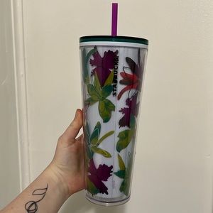 24 oz Starbucks cup